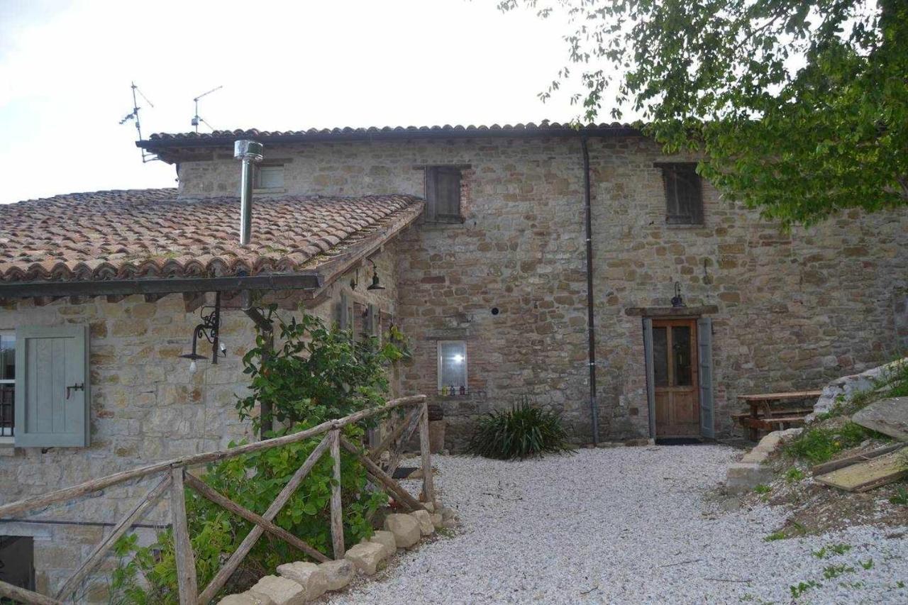 Agriturismo Montesalce Gubbio Eksteriør bilde