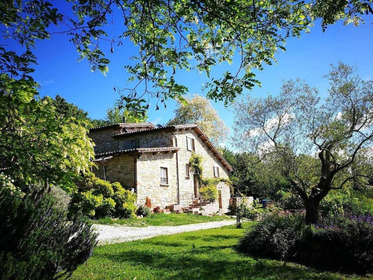 Agriturismo Montesalce Gubbio Eksteriør bilde
